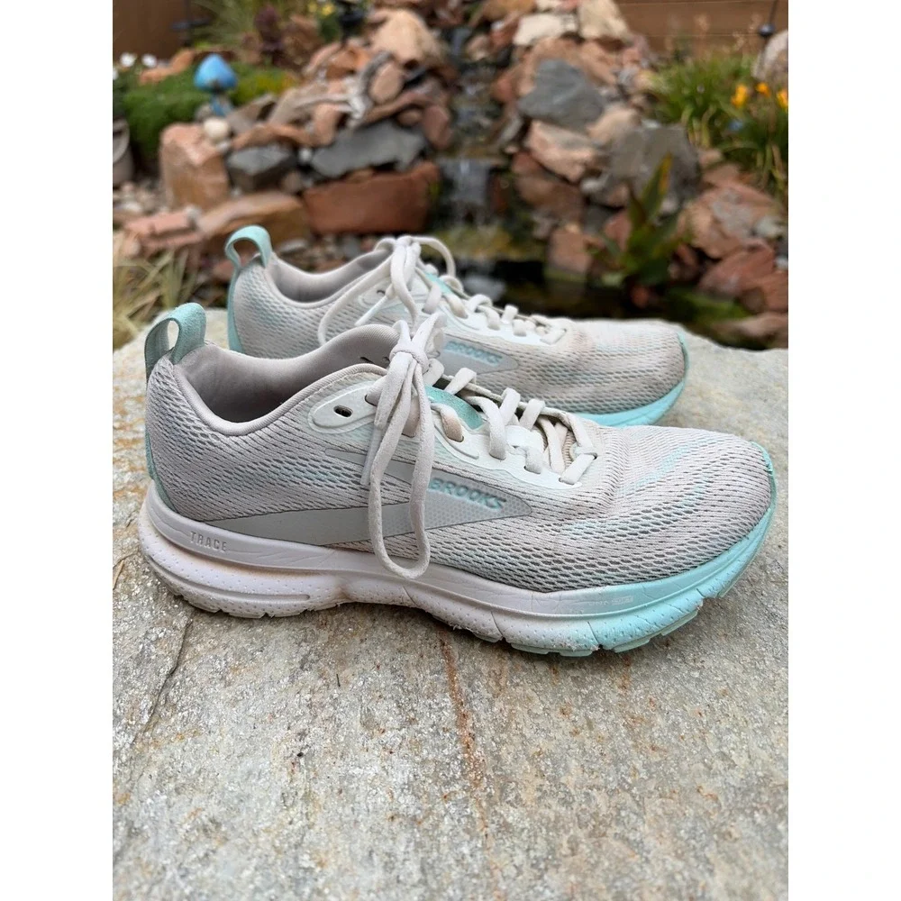 Brooks Trace 4 Womens Running Shoes Grey Aqua Blue 1204411B198 Size 6